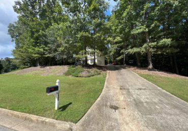 Freshly mowed lawn in Atlanta Georgia